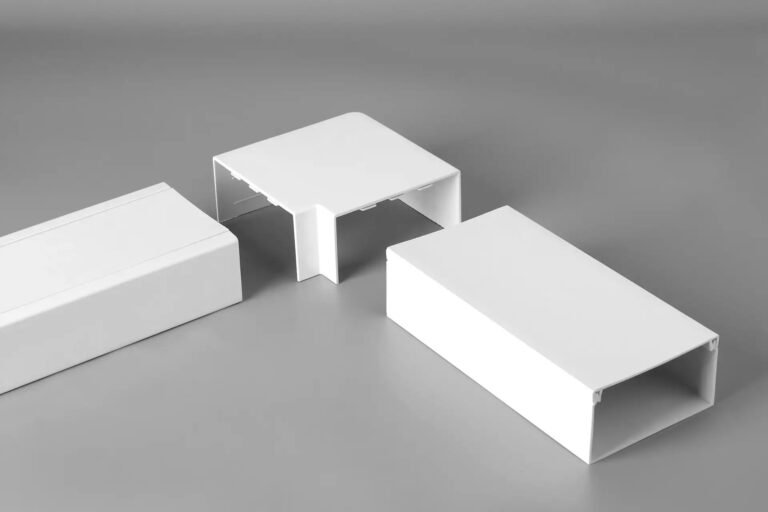 White PVC Exposed Wiring Trunking Big Flat Angle Connector