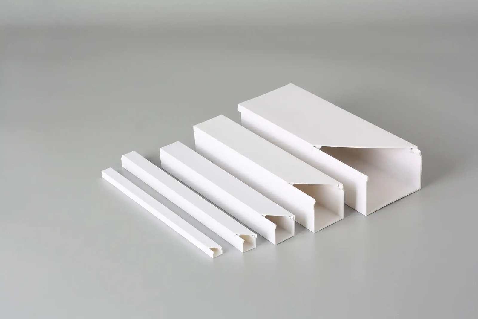 Multi-spec White U-profile PVC Exposed Wiring Trunking