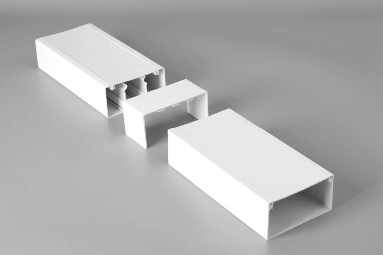 White PVC Compartment Trunking Joint Cover